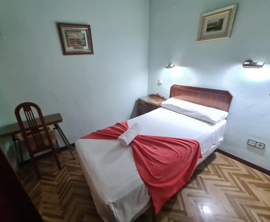 Hostal Sardinero Madryt Zewnętrze zdjęcie